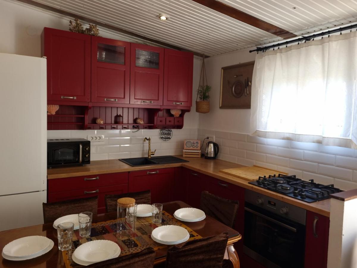 Apartamento Delmar Komiža Exterior foto